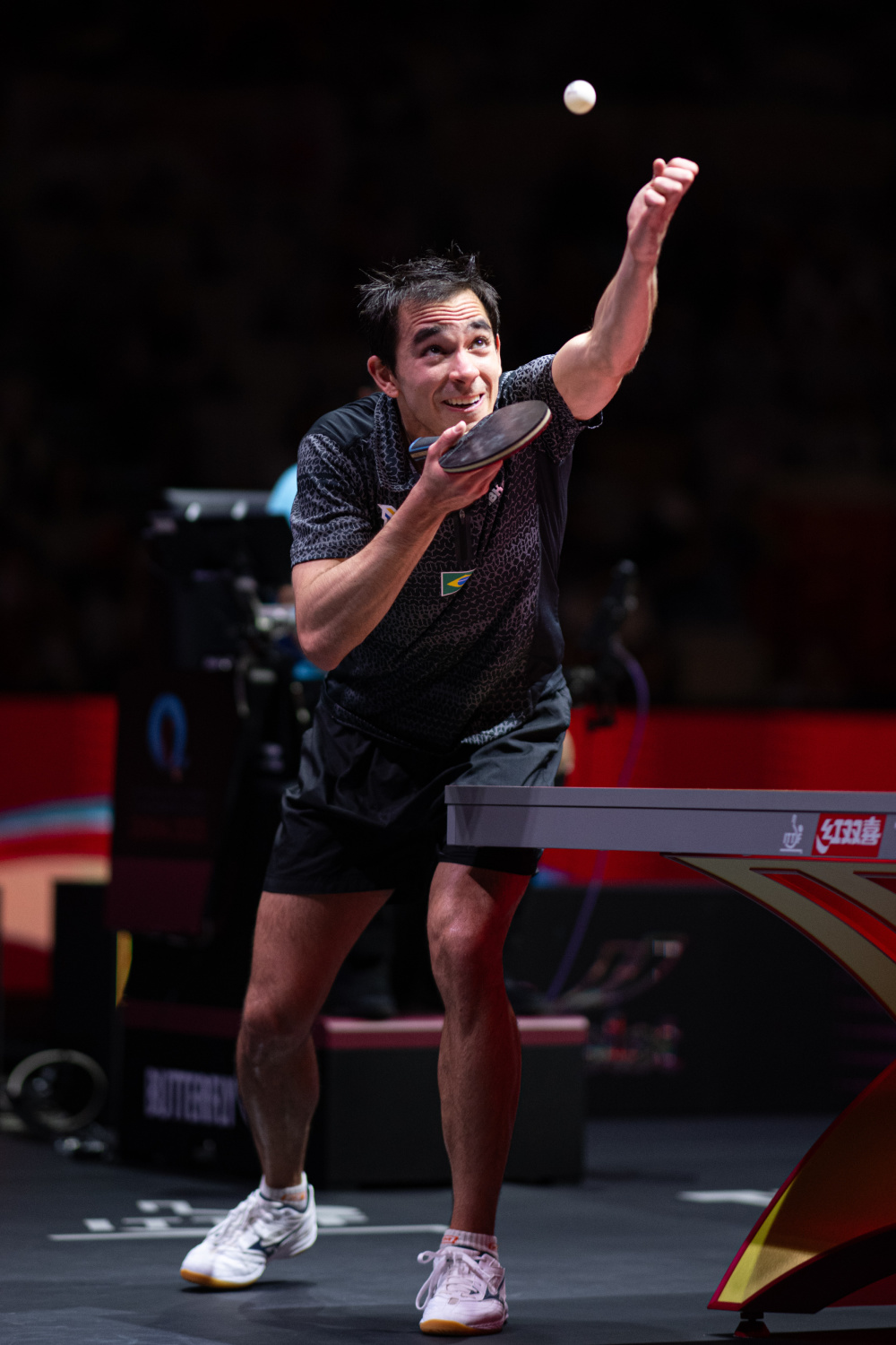 低控高效的 低控高效的