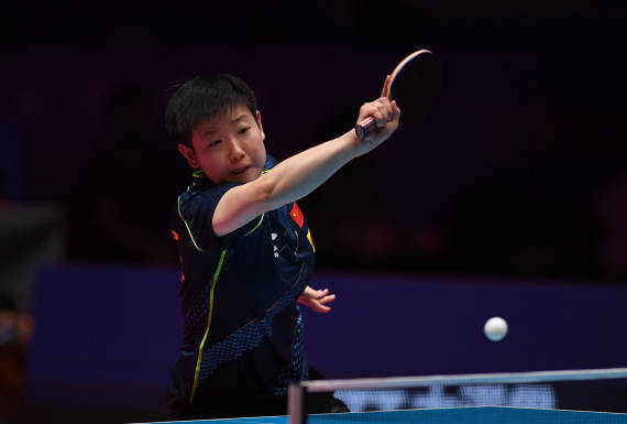 多米尼克 多米尼克