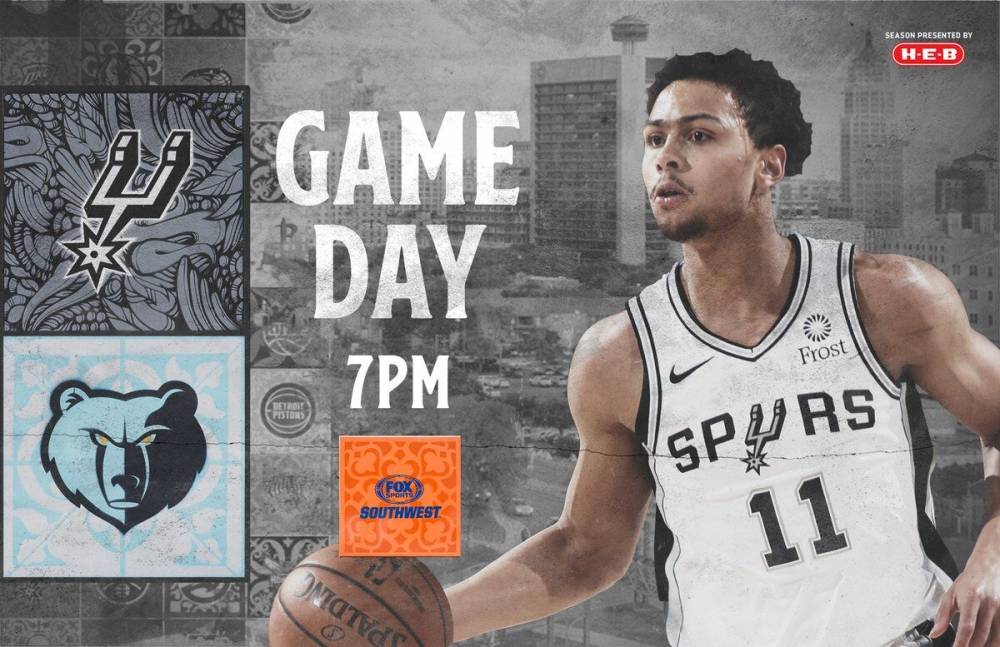 露了战术体 露了战术体