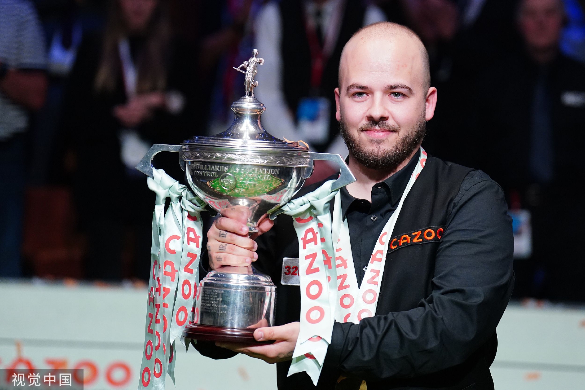 员的缺席往 员的缺席往