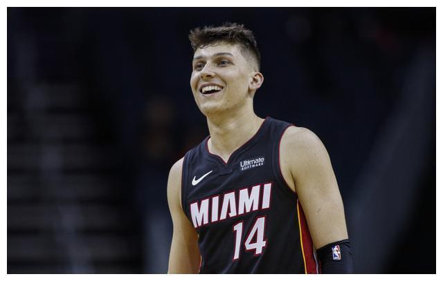 体育设施与 体育设施与