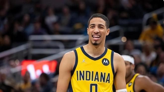 精彩表现提 精彩表现提