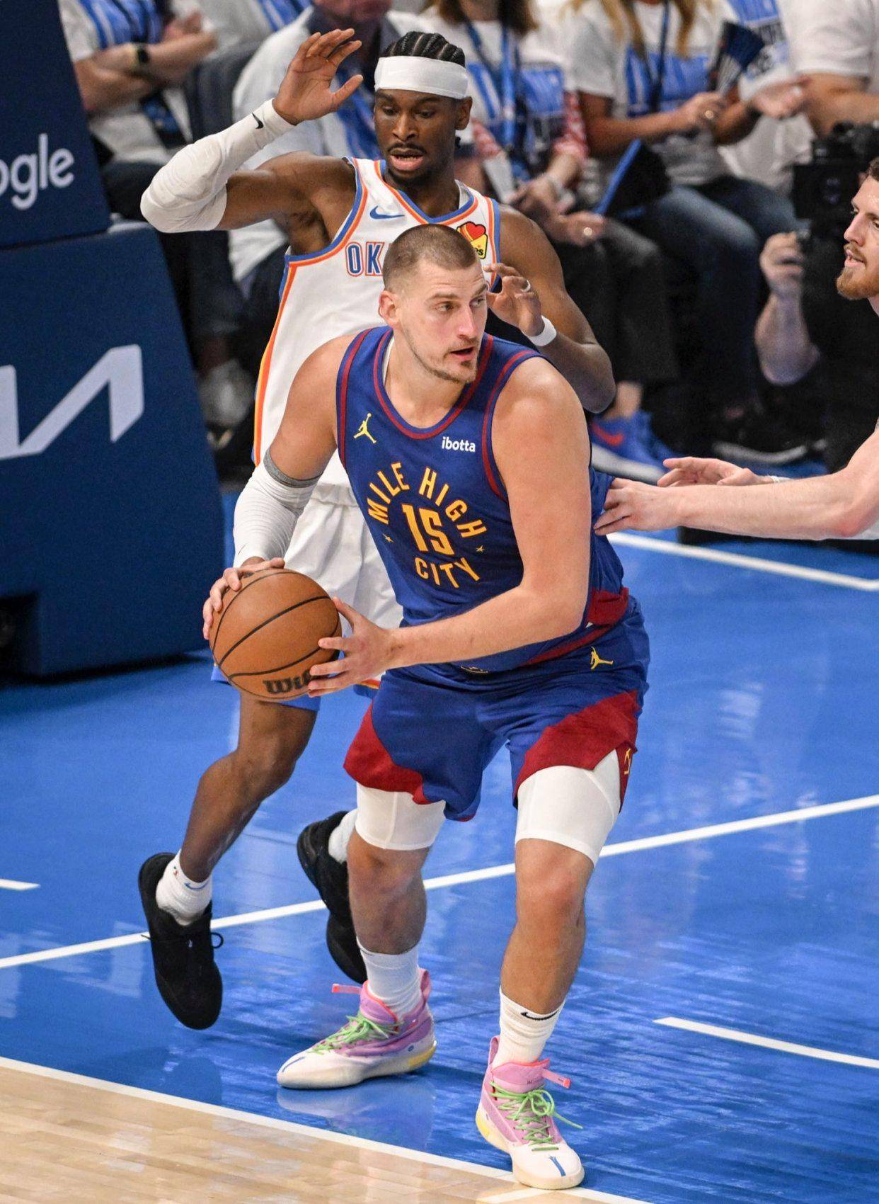 但事实上 但事实上