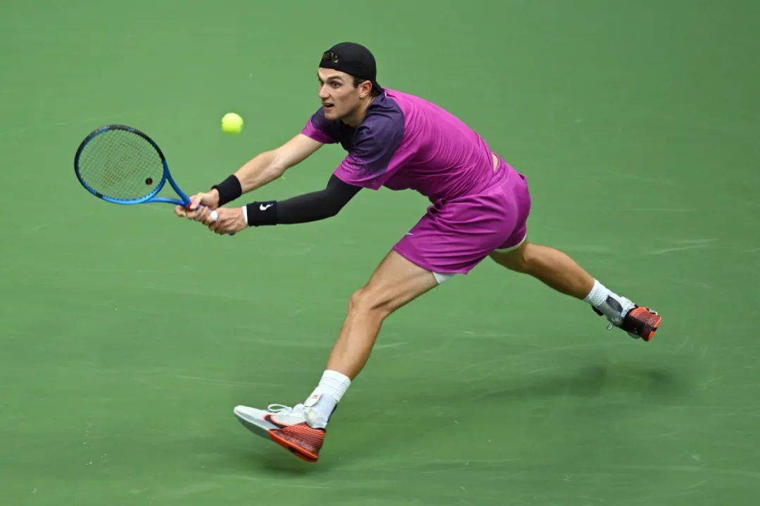 边锋迪亚比 边锋迪亚比