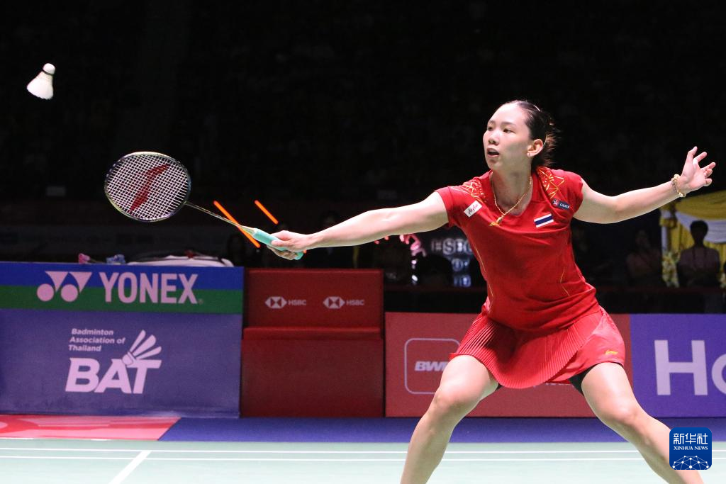 三场比赛中 三场比赛中