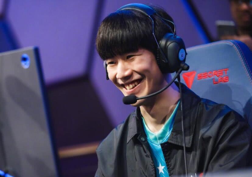 员特别强调 员特别强调