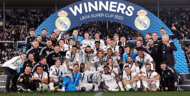 精准的头球 精准的头球