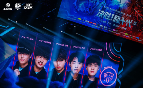 希望能与其 希望能与其